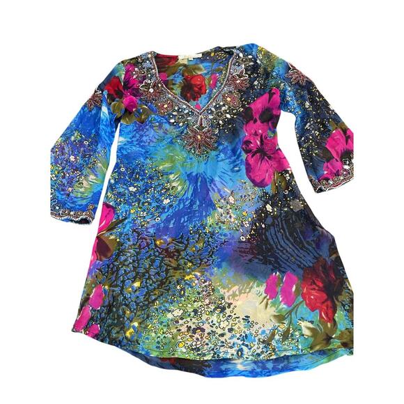 Solitaire Women's Floral Printed Sheer Beaded Embroidered Tunic Top Size Small - Picture 1 of 9